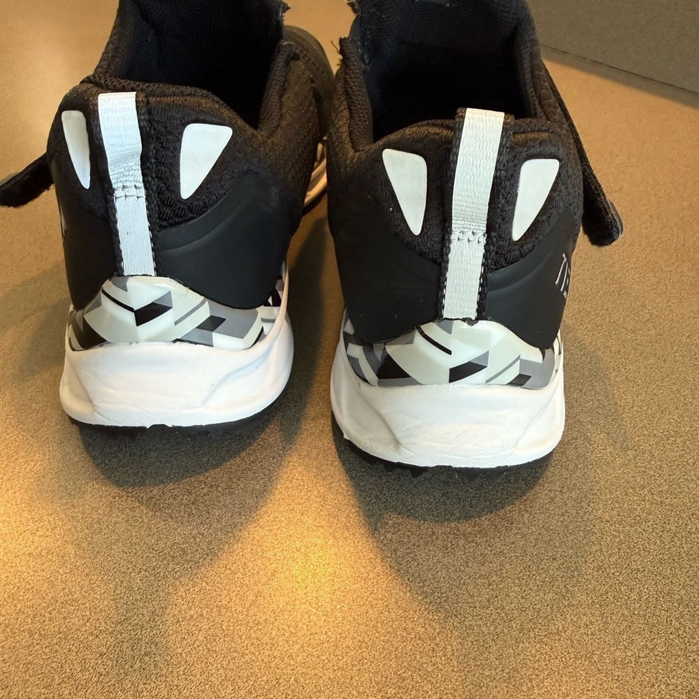 TIEM Women's Black Cycling Shoes - Picture 3 of 5